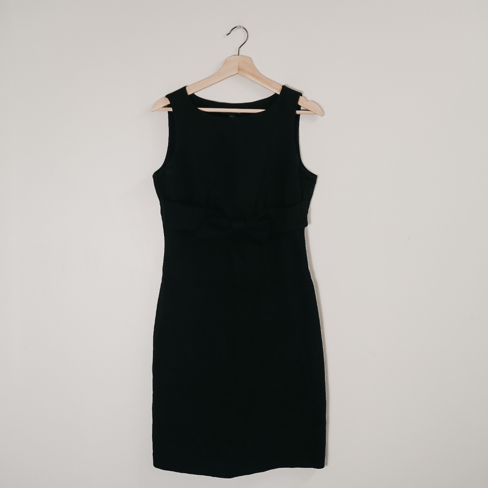 Banana Republic Little Bow Black Dress Size 8